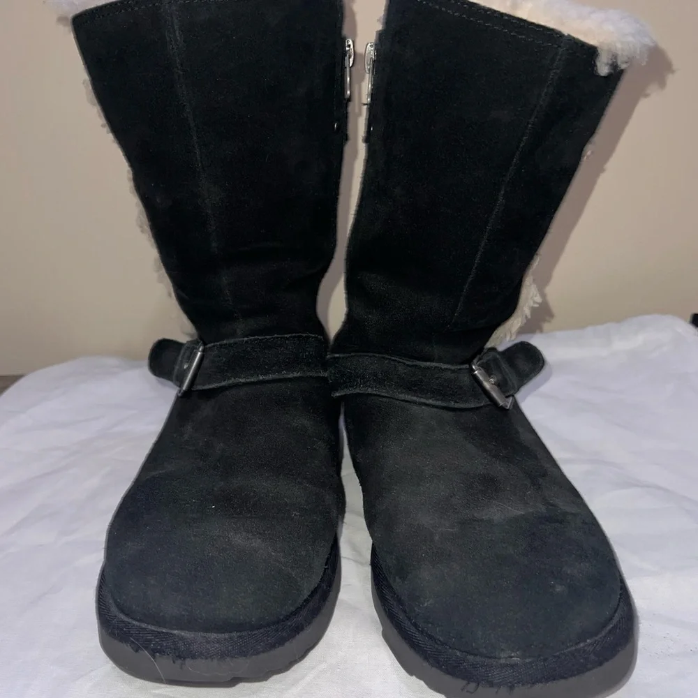 UGG Junior Size 3  Black Suede Boots